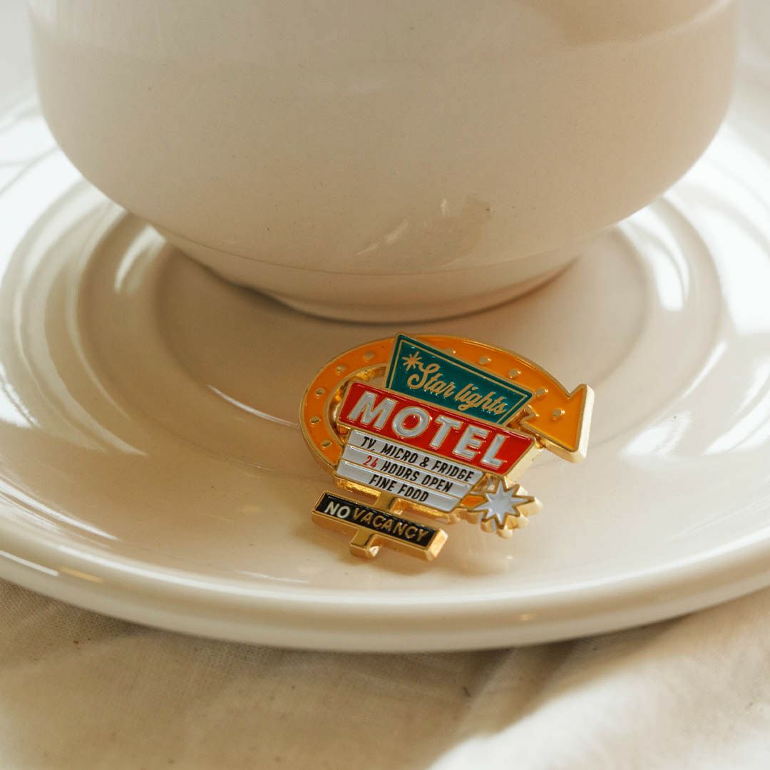 インテリア雑貨・小物 > ピンズ【MOTEL SIGN】