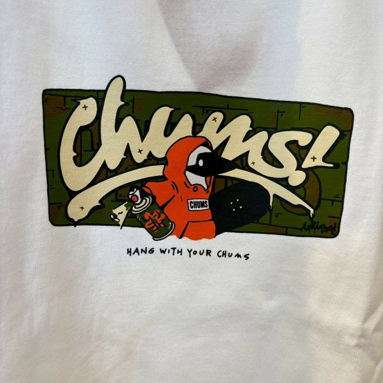 CHUMS