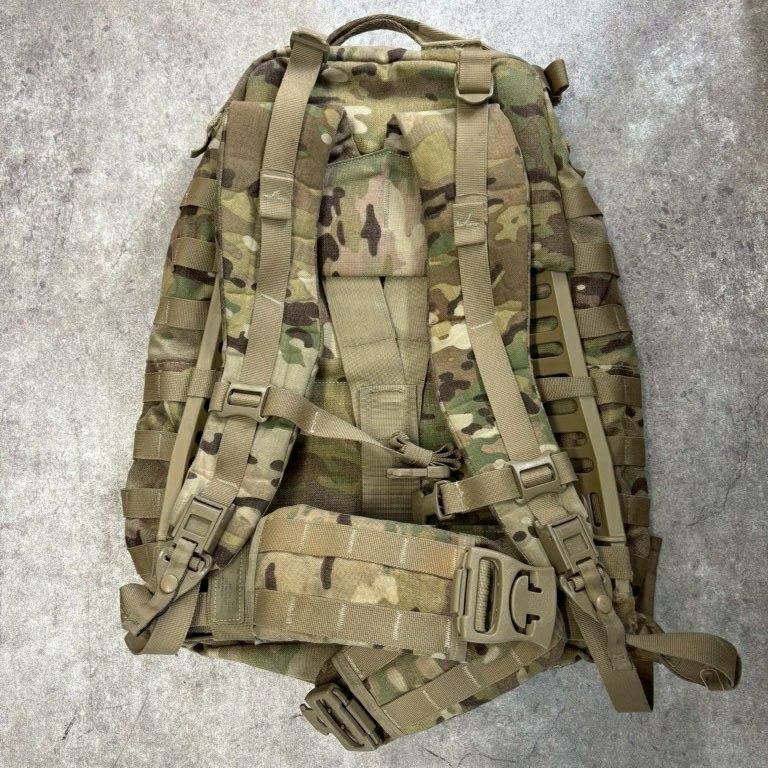 MOLLE II ミディアムリュックサック （マルチカム迷彩）