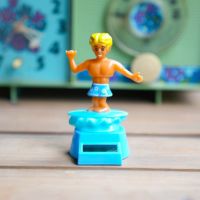 DULTON > ソーラー ダンサー 【BOY】