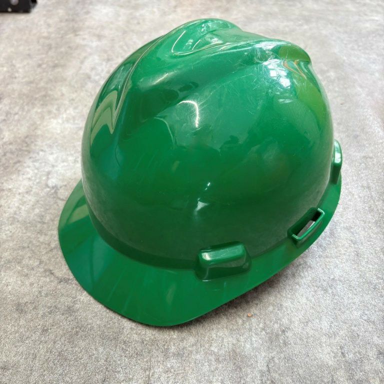  MSA V-Gard&#174; ヘルメット 【Green】
