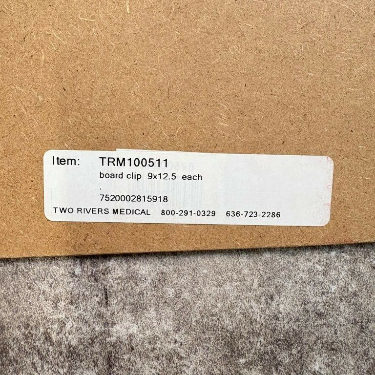 G.I.TTOOLS > ハードクリップバインダー(A4対応）