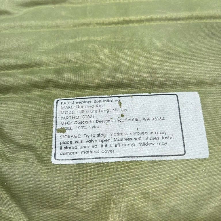 G.I.TTOOLS > セルフインフレータブル（自動膨張式）スリーピングマット