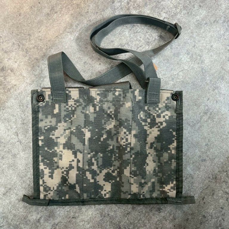 G.I.TTOOLS > 3連バンダリアポーチ