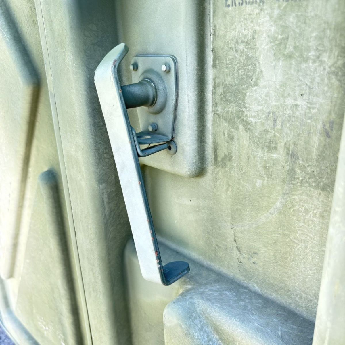 G.I.TTOOLS > FRPコンテナ（PALCON）