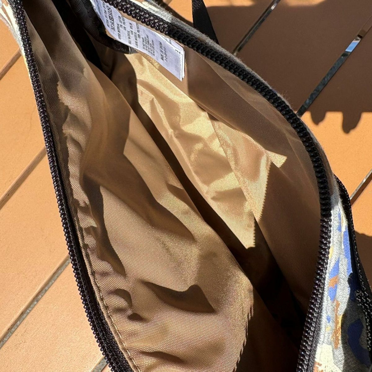   CHUMS > ミニバナナショルダースウェットナイロン 【Stone】